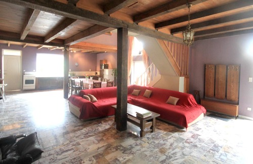Queyssac House | Homerez - Amazing house for 12 ppl. with shared pool and terrace at Queyssac