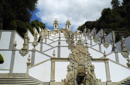 Canicada Villa | Homerez - Amazing villa for 4 ppl. with swimming-pool at Caniçada