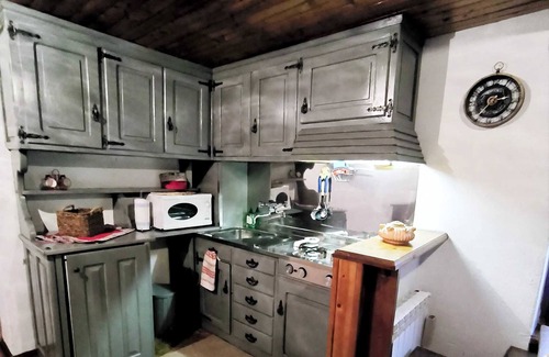 Antey-Saint-Andre Apartment | Homerez - Apartment near Matterhorn