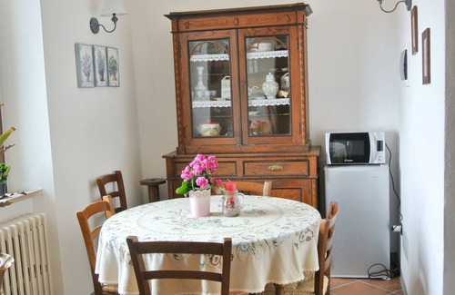 Monticello Amiata Apartment | Homerez - Apartment Monticello Amiata