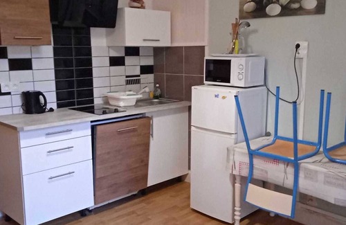 Neris-les-Bains Apartment | Homerez - Apartment in Néris-les-Bains