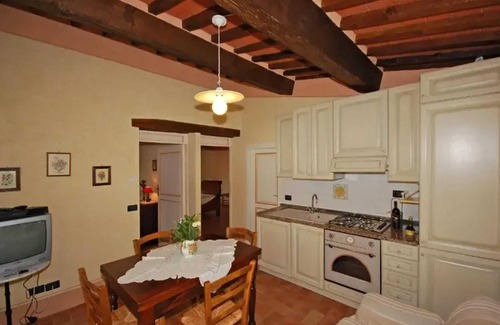 San Pietro a Cegliolo Apartment | Homerez - Apartment in Cegliolo