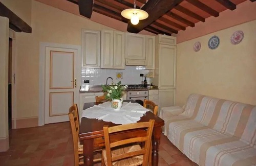 San Pietro a Cegliolo Apartment | Homerez - Apartment in Cegliolo