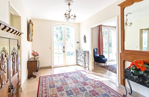 Mont-pres-Chambord Apartment | Homerez - Appartement for 4 ppl. with garden and terrace at Mont-près-Chambord