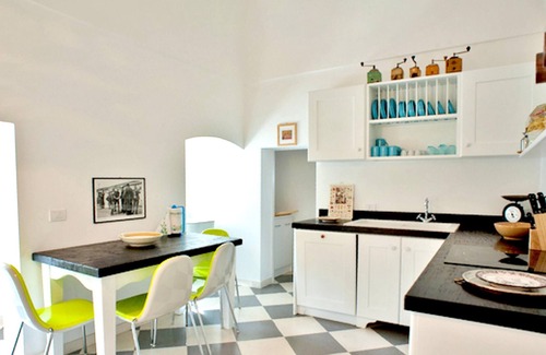 Laureto Apartment | Homerez - Appartement 9 km away from the beach for 8 ppl. with shared pool