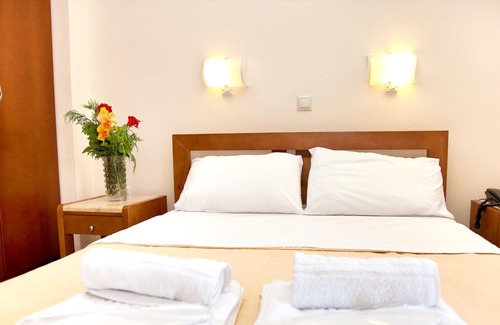 Agios Andreas Apartment | Homerez - Appartement for 4 ppl. with garden and balcony at Agios Andreas