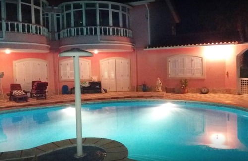Monserrate Apartment | Homerez - Appartement 3 km away from the beach for 7 ppl. with shared pool