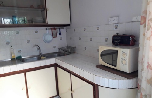 Wolmar Apartment | Homerez - Apt Flic en Flac - Seaview