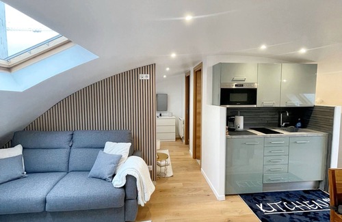 Malakoff Apartment | Homerez - Apt Malakoff + Parking