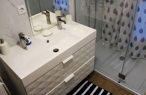Beijos Apartment | Homerez - Beautiful studio for 2 ppl. with shared pool at Marco de canaveses
