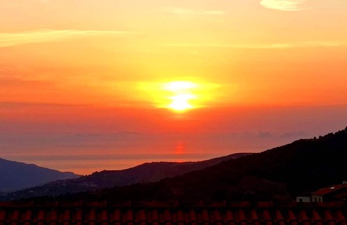 San Mauro Cilento Apartment | Homerez - Beautiful apartment With sea view and garden