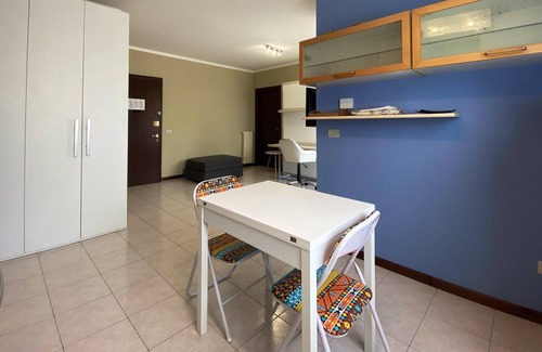 Vercelli Apartment | Homerez - Beautiful appartement for 2 ppl. with balcony at Vercelli