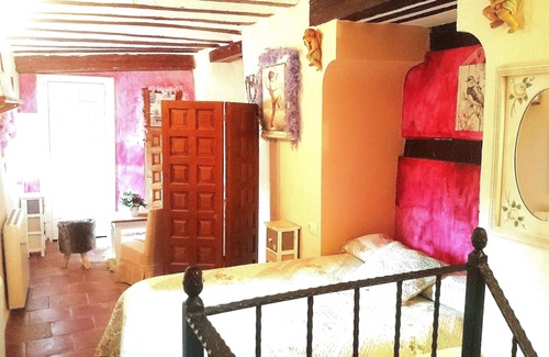 Old Town House | Homerez - Beautiful house for 2 ppl. at Cuenca