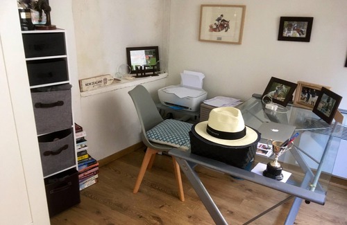 Cucuron House | Homerez - Beautiful house for 4 ppl. with terrace at Cucuron