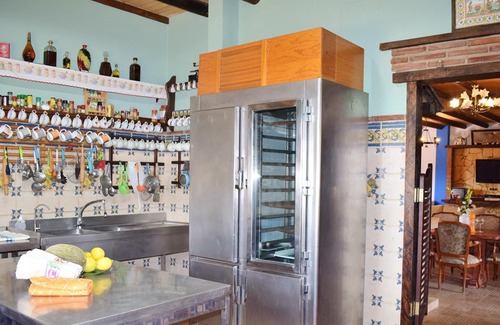 Palenciana Villa | Homerez - Big villa for 18 ppl. with swimming-pool and terrace at Palenciana