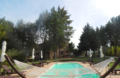 Ramazzano Villa | Homerez - Big villa for 26 ppl. with swimming-pool at Loc. Ramazzano, Perugia