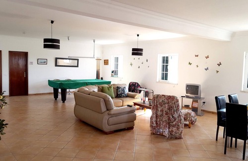 Grandola Villa | Homerez - Big villa for 10 ppl. with swimming-pool and terrace at Grândola
