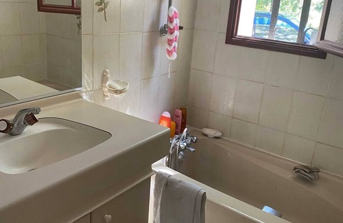 Martignargues Villa | Homerez - Big villa for 16 ppl. with swimming-pool and garden at Martignargues