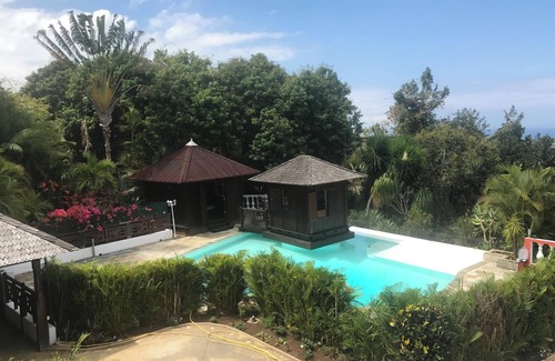 La Riviere Saint-Louis House | Homerez - Bungalow in Ruisseau