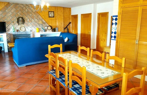 Almachar Ski Chalet | Homerez - Chalet 18 km away from the beach for 8 ppl. with swimming-pool
