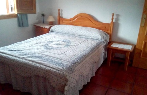 Almachar Ski Chalet | Homerez - Chalet 18 km away from the beach for 8 ppl. with swimming-pool
