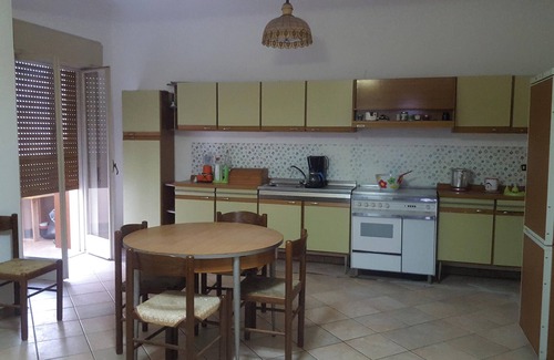 Milazzo House | Homerez - Charming Milazzo House for 6 Guests