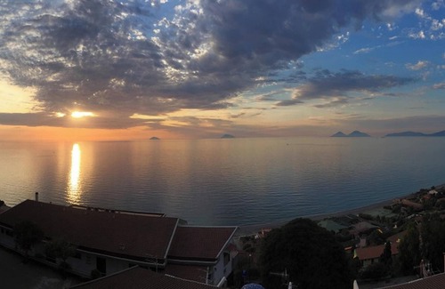 Gioiosa Marea Apartment | Homerez - Charming Studio in Calava, 30 m², Balcony