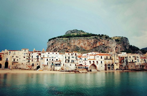 Mongiove Apartment | Homerez - Comfortable Apartment in Mongiove