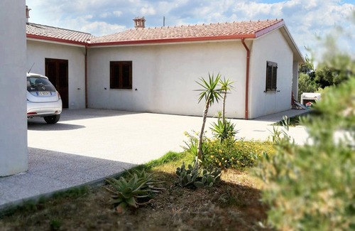Sant'Anna Arresi House | Homerez - Cozy House in Sant'Anna Arresi