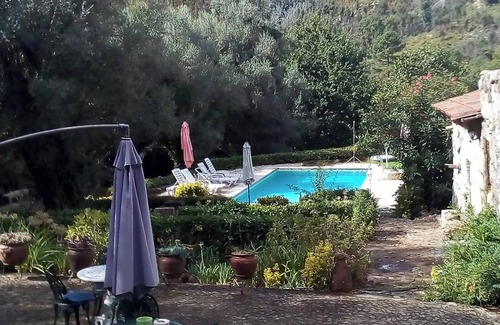 Basto Villa | Homerez - Elegant Villa in Basto with Private Pool