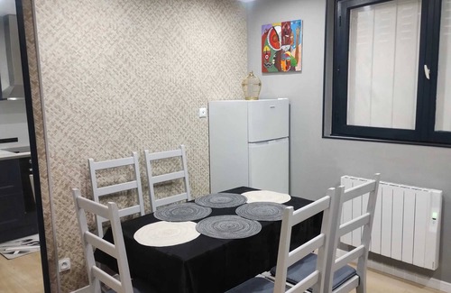 Noyers-sur-Cher Apartment | Homerez - Flat Noyers-sur-Cher