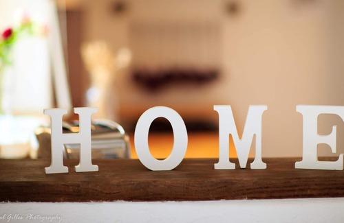Saint-Front-de-Pradoux House | Homerez - House for 4 ppl. with shared pool and spa at Saint-Front-de-Pradoux
