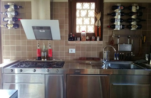 Montalto delle Marche House | Homerez - House Montalto delle Marche.