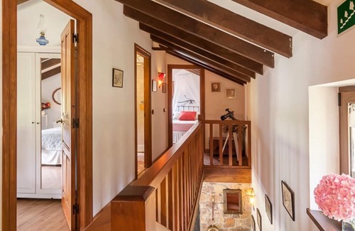 Escobedo House | Homerez - House 11 km away from the beach for 7 ppl. with garden at Calgar