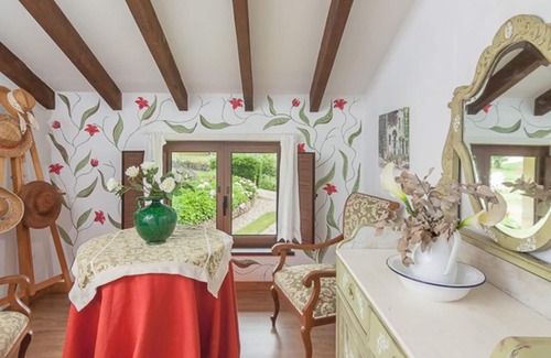 Escobedo House | Homerez - House 11 km away from the beach for 7 ppl. with garden at Calgar