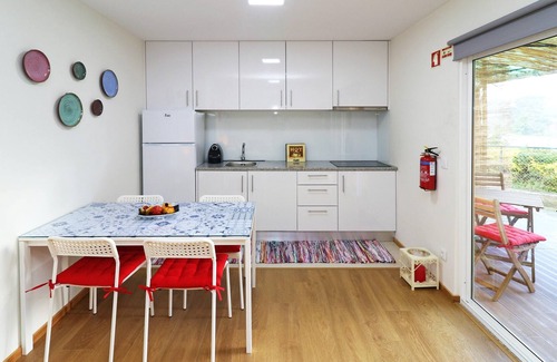 Barcelos House | Homerez - House 14 km away from the beach for 4 ppl. with terrace at Medros