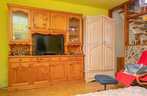 Vallehermoso House | Homerez - House 3 km away from the beach for 3 ppl. with garden at Vallehermoso
