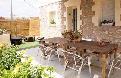 Camarles House | Homerez - House 5 km away from the beach for 6 ppl. with garden at Camarles