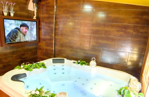 Laroya House | Homerez - House for 2 ppl. with shared pool, jacuzzi and terrace at Laroya
