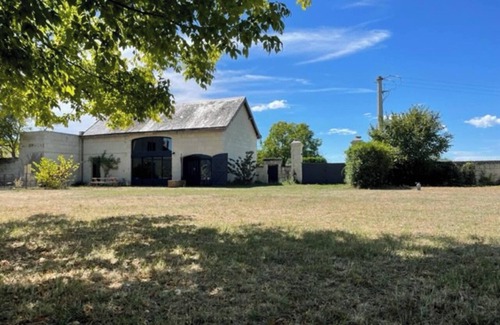 Chouze-sur-Loire House | Homerez - House in Chouzé-sur-Loire