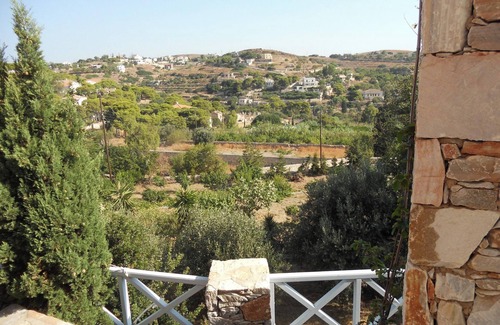 Syros House | Homerez - House in Chrousa, sea view