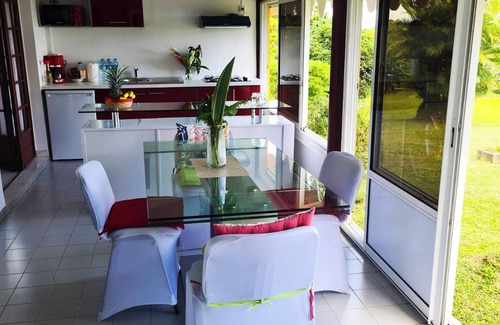 Saint-Joseph House | Homerez - House in Saint-Joseph