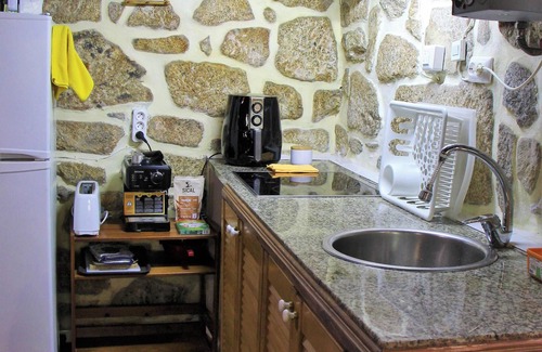 Castelo do Neiva House | Homerez - House in Castelo do Neiva