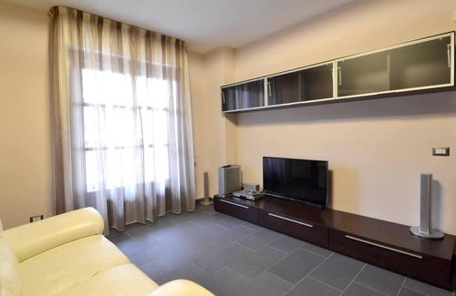 Vercelli Apartment | Homerez - Nice appartement for 3 ppl. with garden and terrace at Vercelli