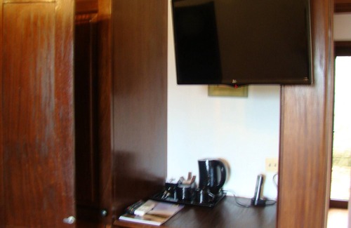 Queimada Apartment | Homerez - Nice appartement for 4 ppl. with shared pool and jacuzzi at Armamar