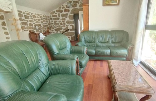 Cova House | Homerez - Nice house for 4 ppl. with terrace and balcony at Cova