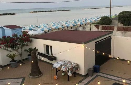 Francavilla al Mare Apartment | Homerez - Sea View Apt Francavilla