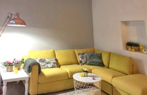 El Cabanyal Apartment | Homerez - Sea view apt, València.