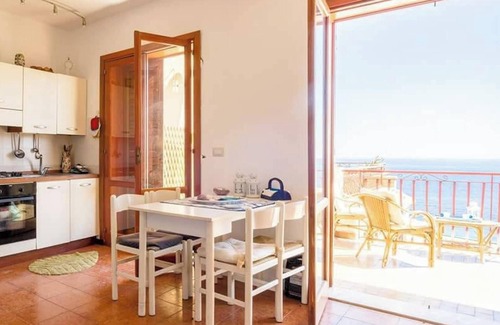 Letojanni Apartment | Homerez - Seaview house in Letojanni