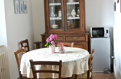 Monticello Amiata Apartment | Homerez - Spacious apartment with garden and balcony